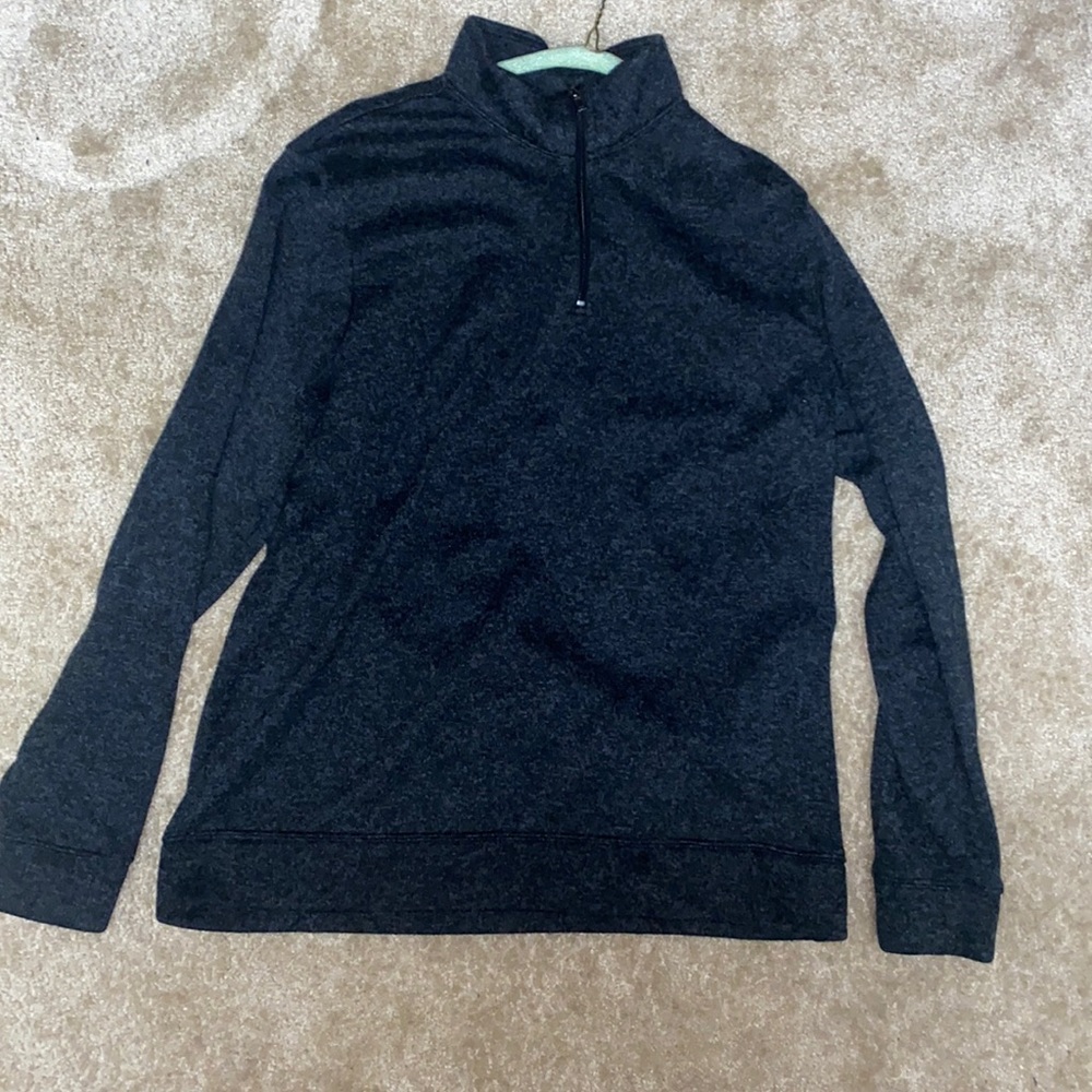Old Navy sweater black